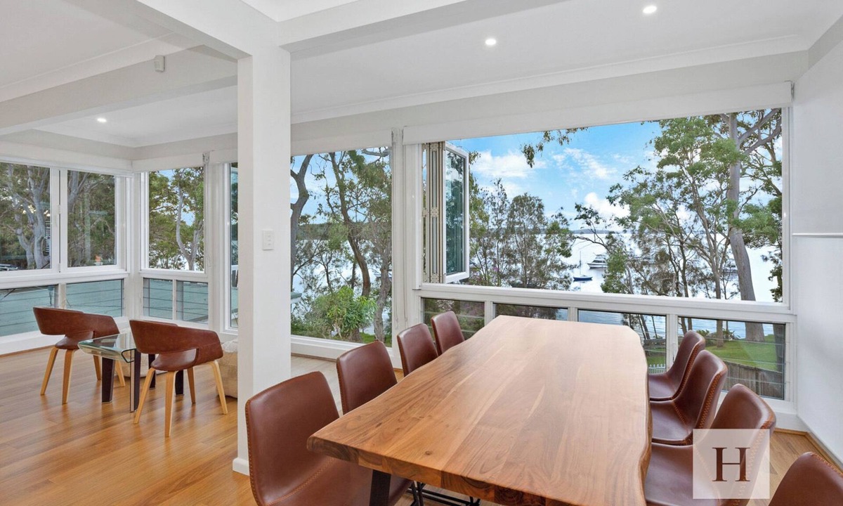 Gwandalan House | Angels Little Haven - Reserve Waterfront