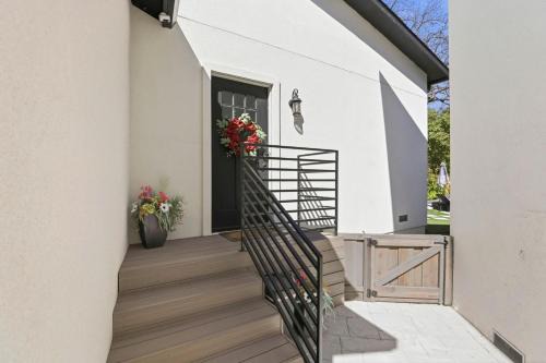 San Ramon Apartment | Angies Oasis