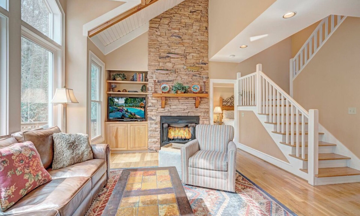 Foscoe House | Angler's Lodge-Mtn House, Gated Resort, Pools & Hot Tub, Gas Grill and Fireplace