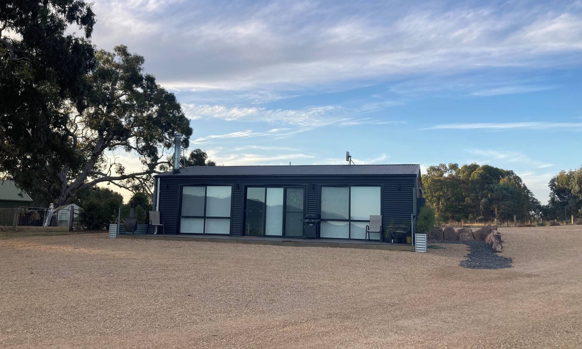 Mansfield Cottage | Animal friendly cottage