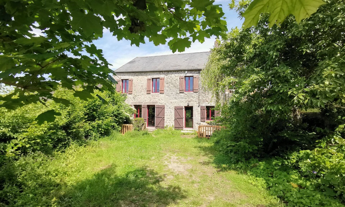 Saint-Martin-du-Puy House | Anjali's House in Morvan