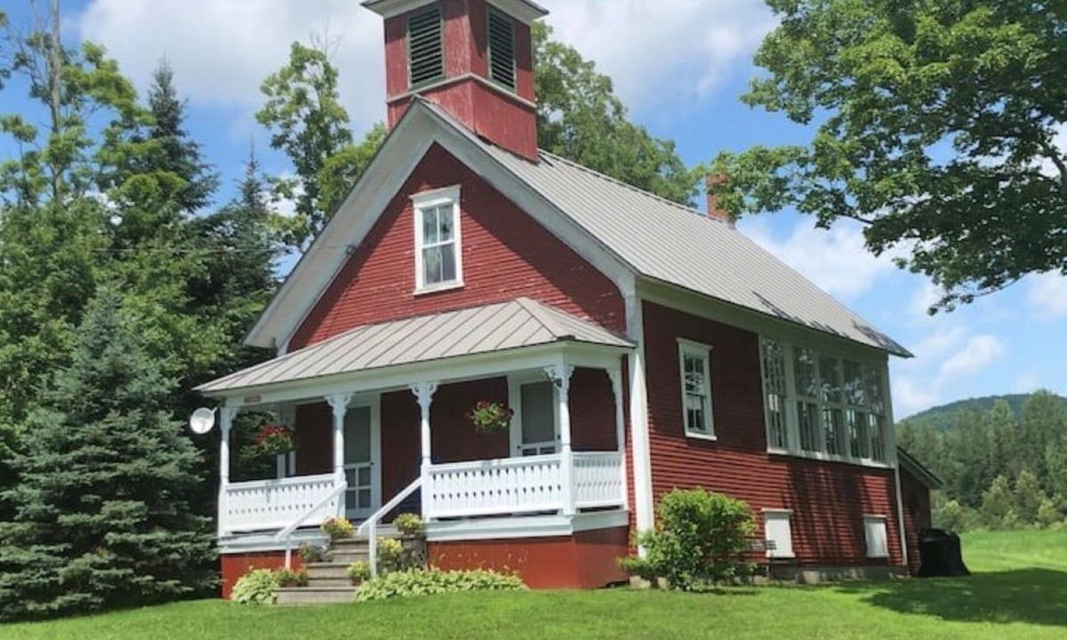 Albany House | Ann’s Schoolhouse