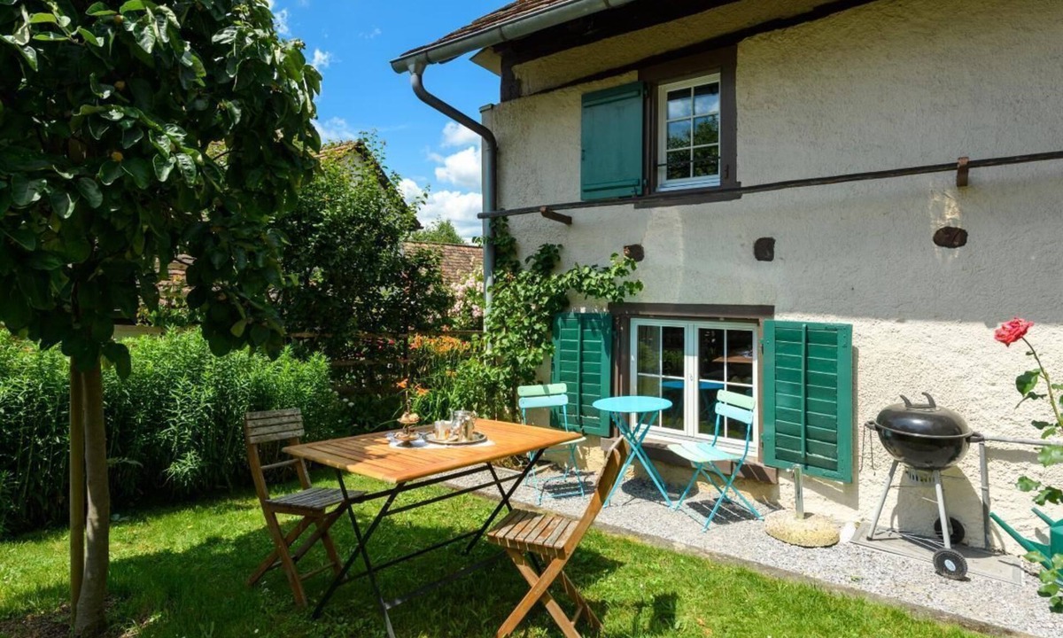 Schaffhausen Other | Anna Schmid Tree house