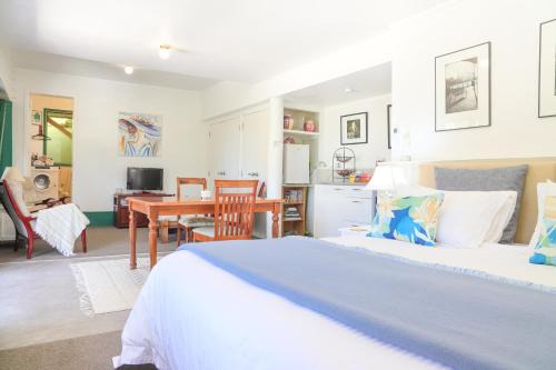 Whitianga House | Annabells B&B
