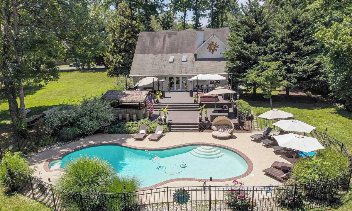 Arnold House | Annapolis Entertainment Complex