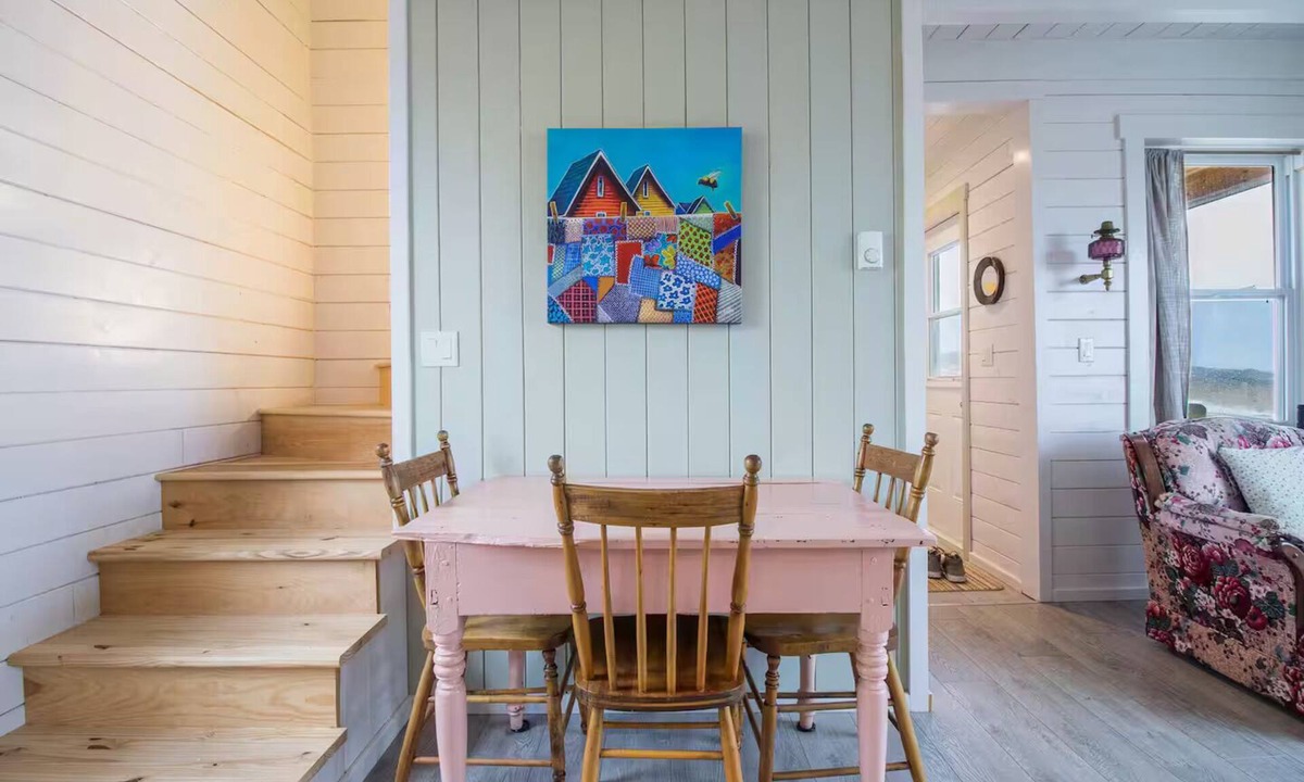 Joe Batt's Arm House | Annie's Place by the Inn!