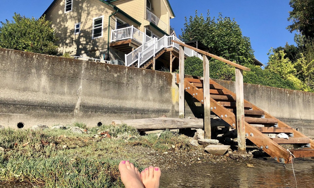 Olympia House | Another Day in Paradise!