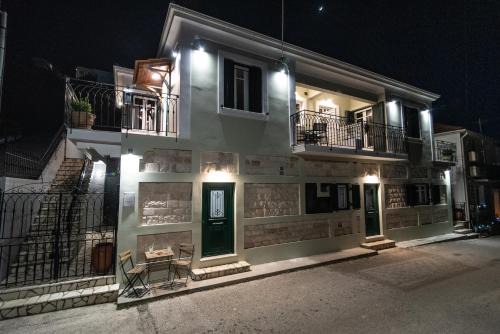 Vathy Apartment | Antheon apartments