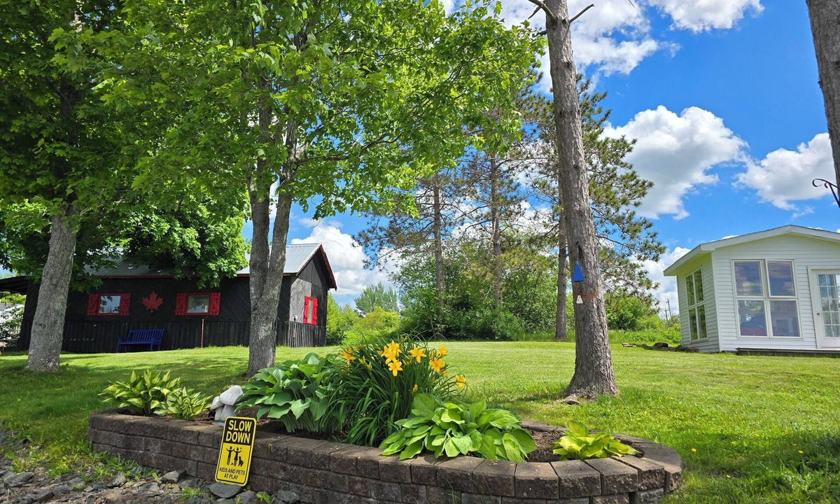 Antigonish Hotel | Antigonish Evergreen Inn