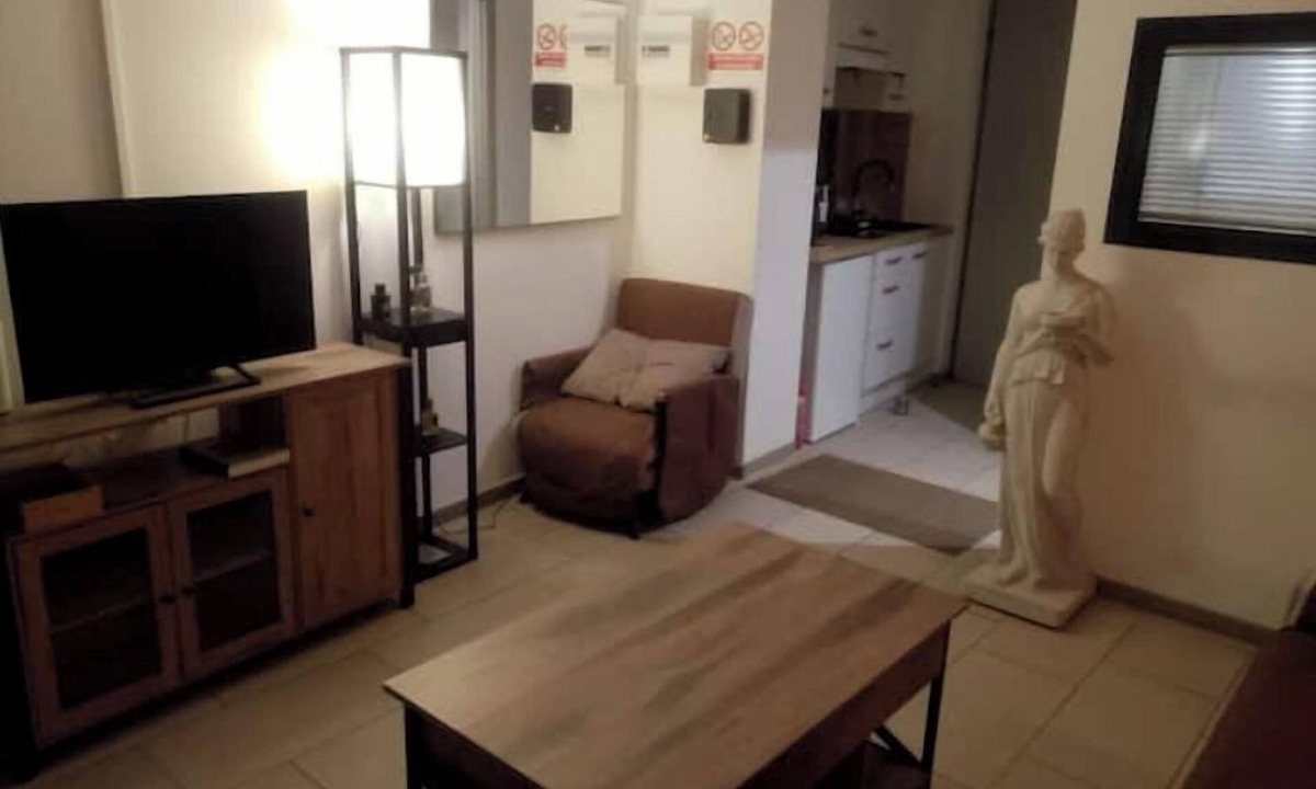 Alenya Apartment | ANTIQUA ROMA VIA TEMPORIS CXIV Studio with terrace
