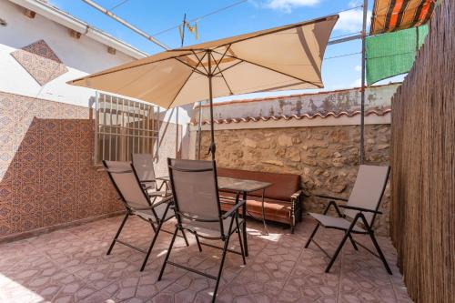 Guardamar del Segura House | Antique Spanish Villa With A Patio