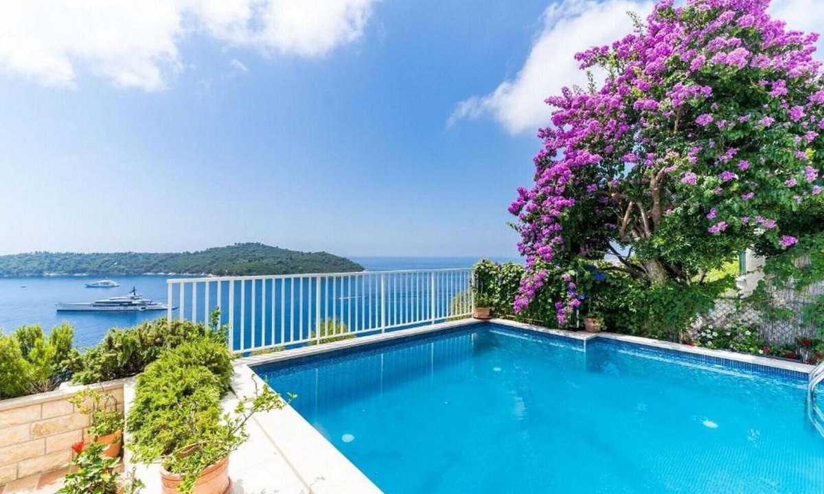 Municipality of Dubrovnik Villa | Antique Villa, Panoramic view with Pool