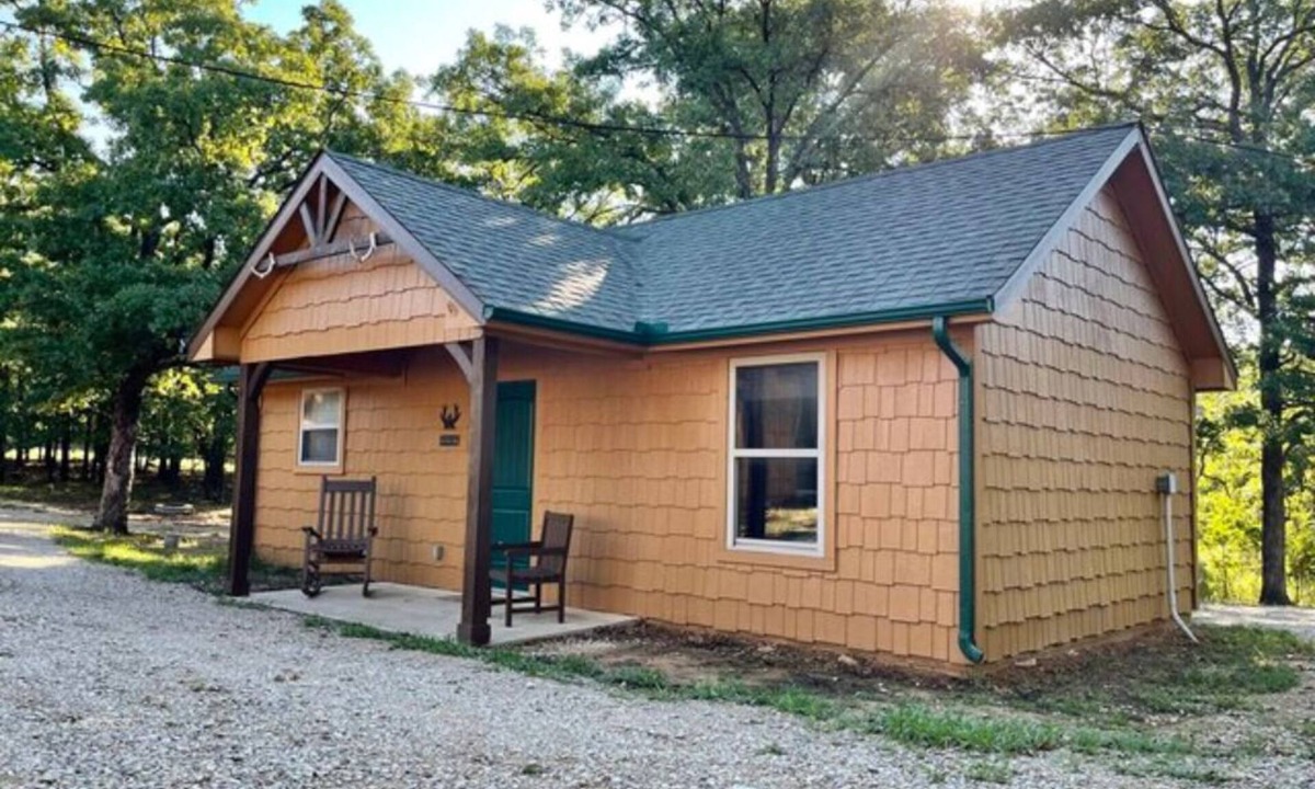 Sulphur Cabin | Antler Ridge Cabin #4