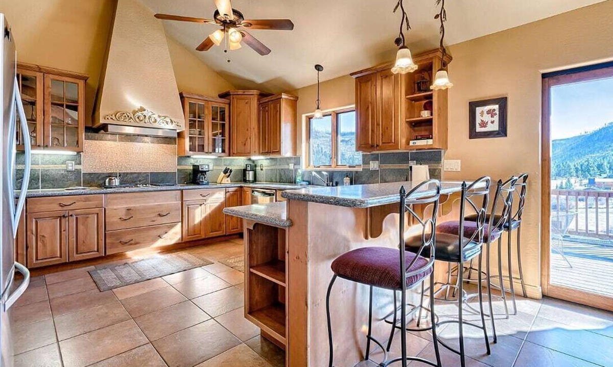 Greer Cabin | Antler Ridge Ridge House