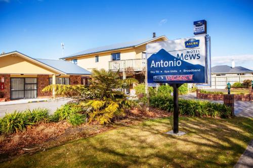 Stratford Hotel | Antonio Mews Motel
