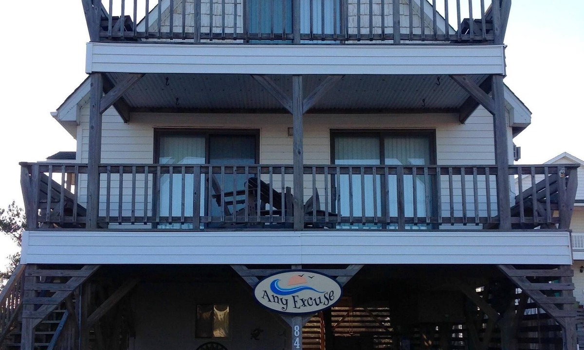 South Nags Head Cottage | "Any Excuse" - great cottage, great views, great beach access, great get away