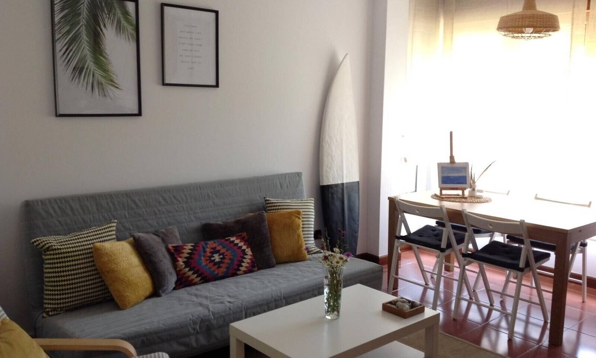 San Vicente de la Barquera Apartment | Apartment 'San Vicente De La Barquera' with Balcony, Wi-Fi and Air Conditioning