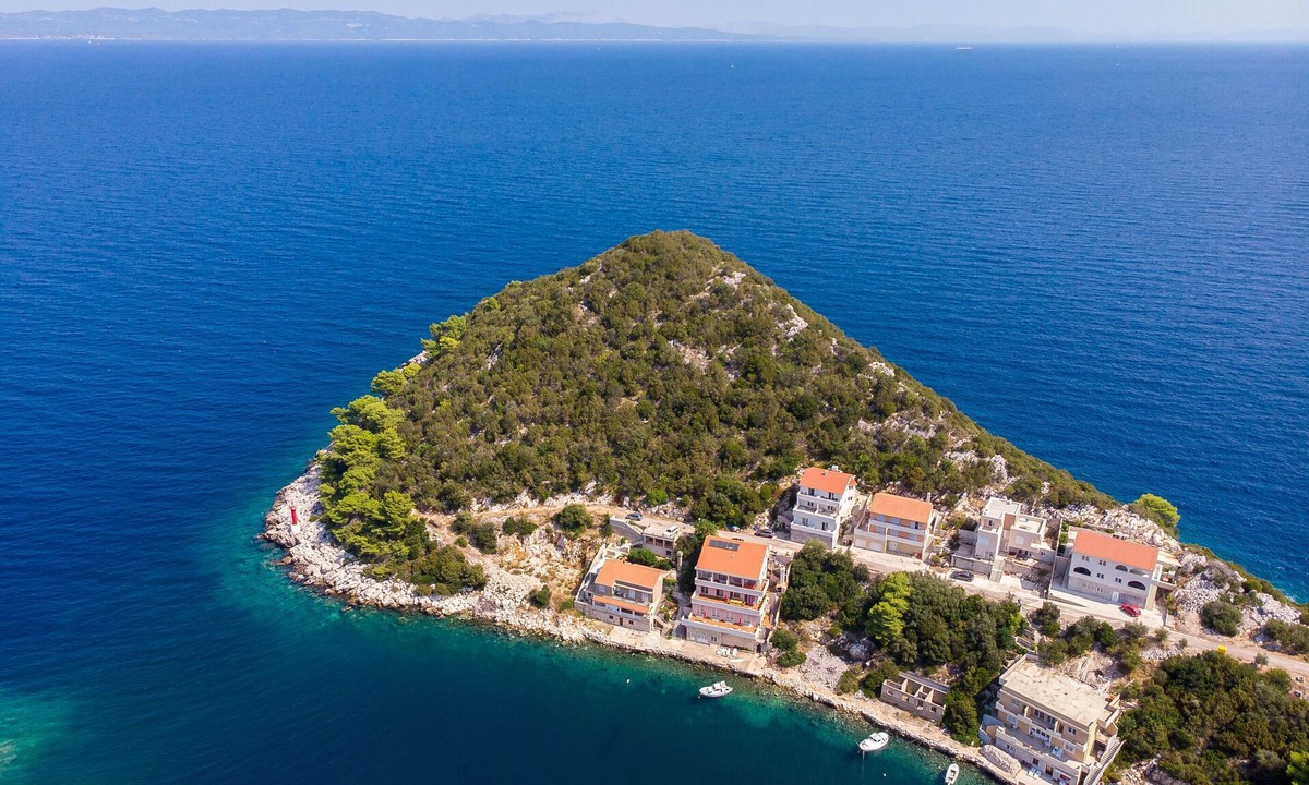 Zaklopatica Apartment | Apartments Graciela (53213-A2) - Zaklopatica - island Lastovo