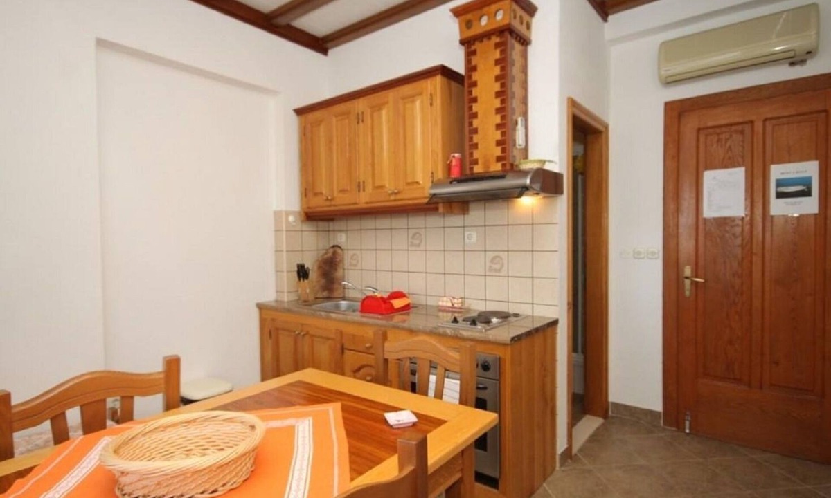 Zaklopatica Apartment | Apartment Milan (103801-A6) - Zaklopatica - island Lastovo