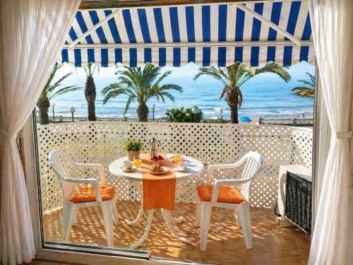 Sitges Town Center Apartment | Apart Cozy On The Front Line, Liliane