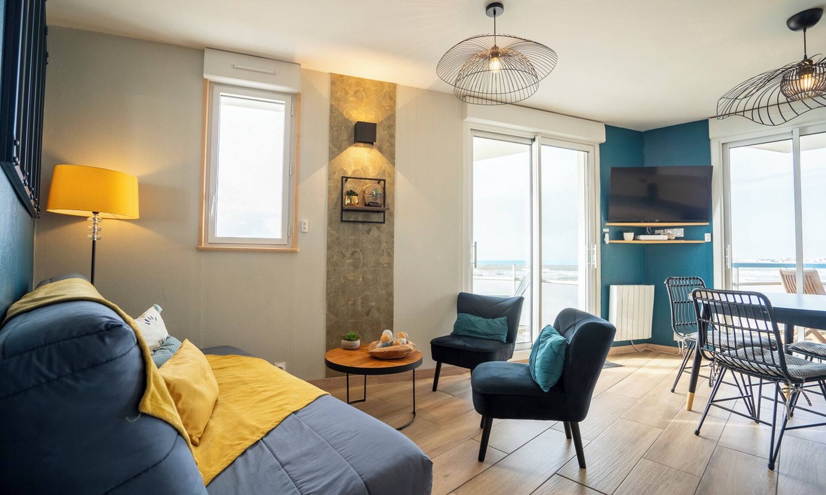 Saint-Gilles-Croix-de-Vie Apartment | Apartments "LES PIEDS DANS L'EAU'