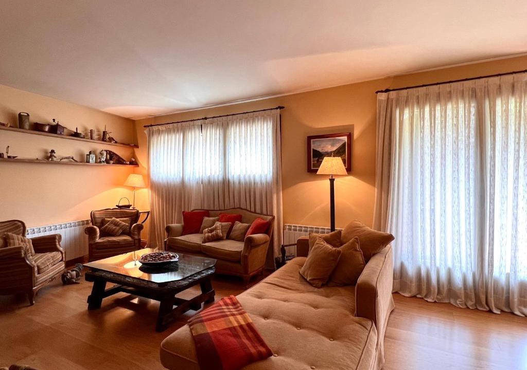 Areu Apartment | Apartament de la Vall Ferrera - L'Amfitriona