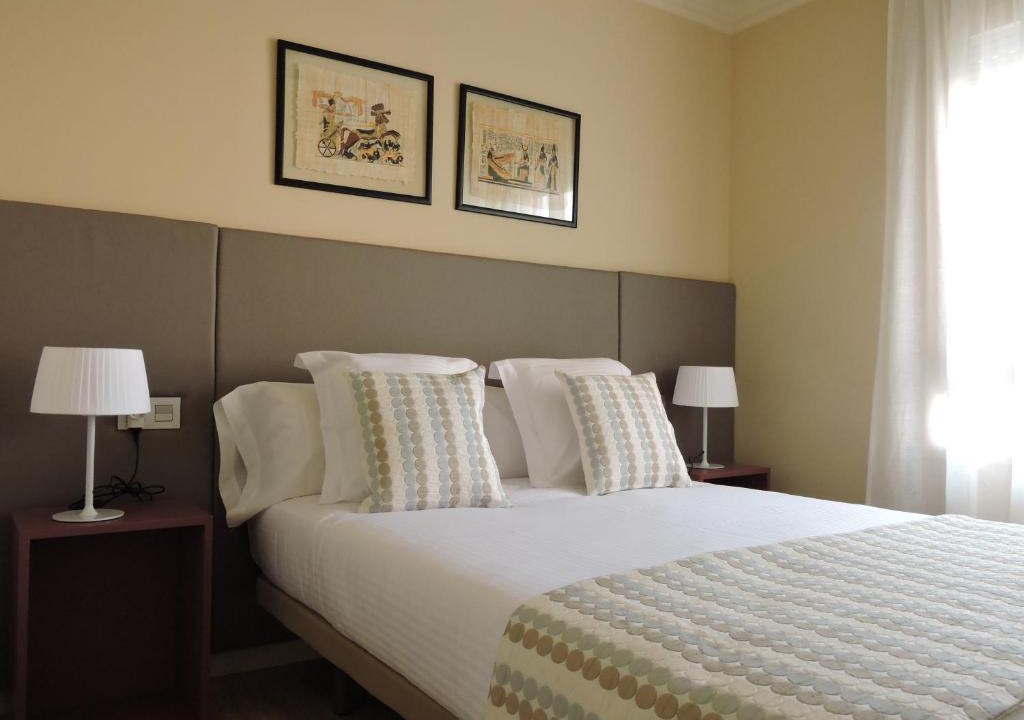 Cardona Apartment | Apartament El Miracle