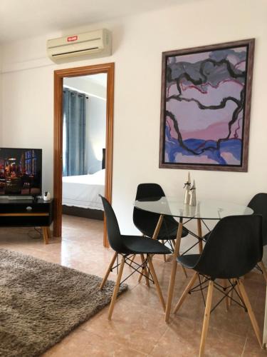 Sant Adria de Besos Apartment | Apartamento al lado Del Mar