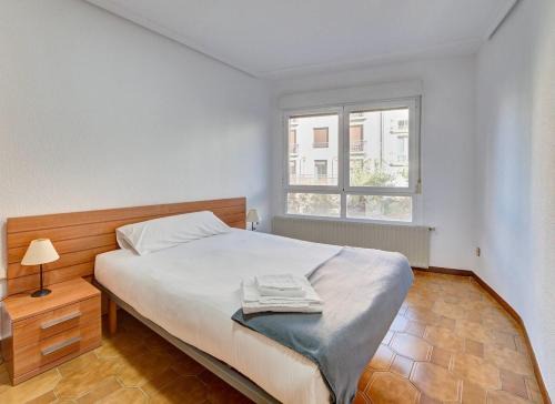 Logrono City Centre Apartment | Apartamento Bretón de los Herreros con TERRAZA