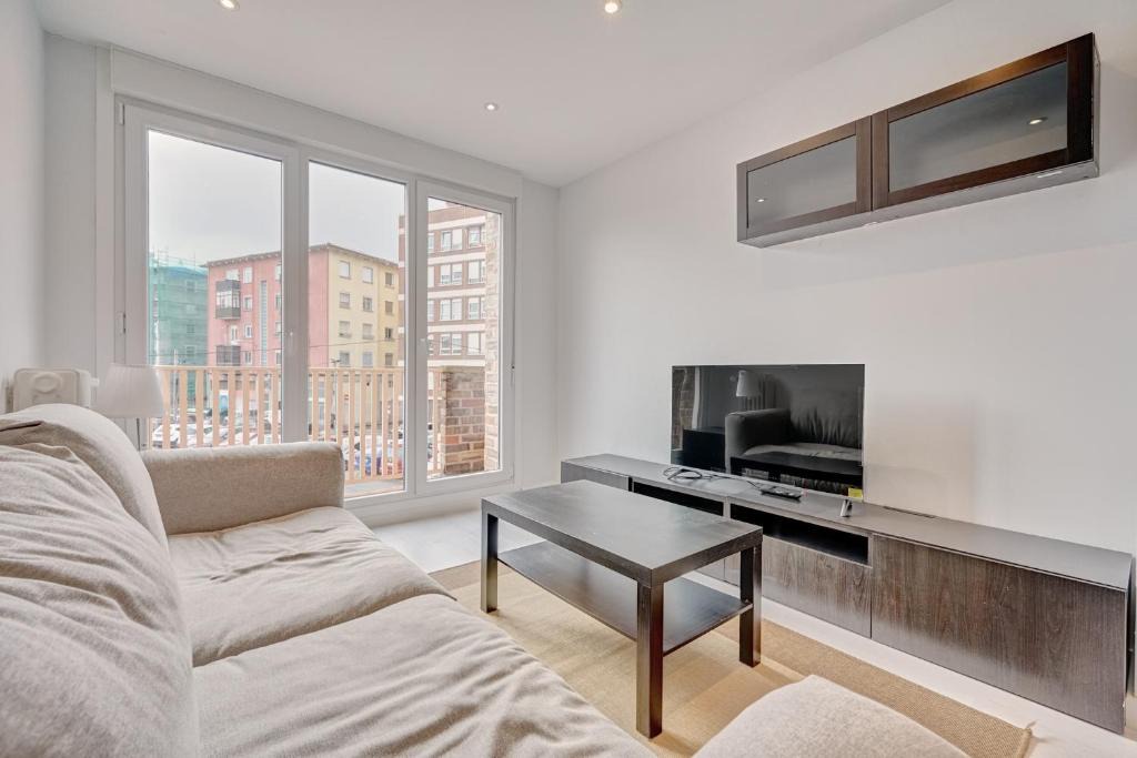 Burlada Apartment | Apartamento Burlada By Clabao