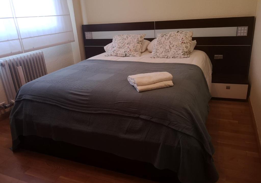 Zaragoza Centro Apartment | Apartamento Escultor Moreto - PARKING GRATIS