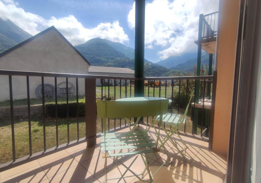 Esquieze-Sere Apartment | Apartamento Esquieze-sere