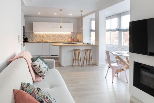 Figueres Apartment | Apartamento Figueres Plaza Cataluña