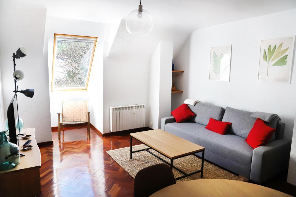 Canfranc-Estacion Apartment | Apartamento La Campa