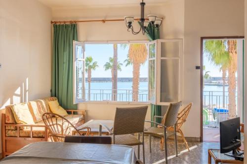 Benicarlo Apartment | Apartamento las Palmeras 2