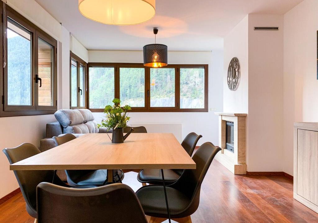 Mas de Ribafeta Apartment | Apartamento moderno El Águila en Arinsal