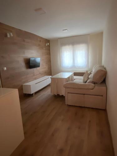 Pinos Genil Apartment | APARTAMENTO NEVADA