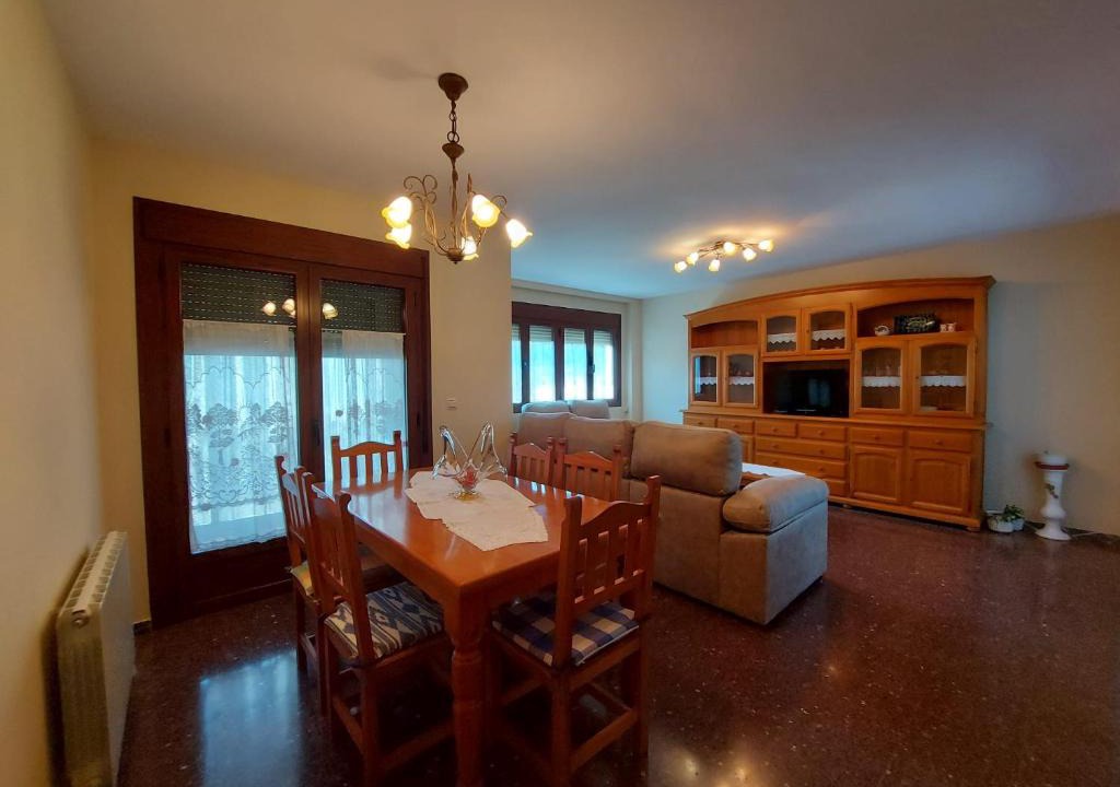Ainsa-Sobrarbe Apartment | Apartamento Sallan Ainsa Ordesa Zona Zero