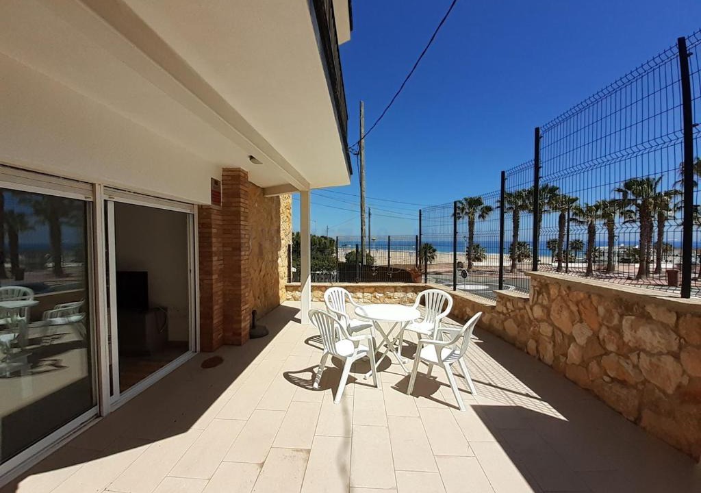 Torredembarra Apartment | Apartamentos Dins Mar Apto. 3