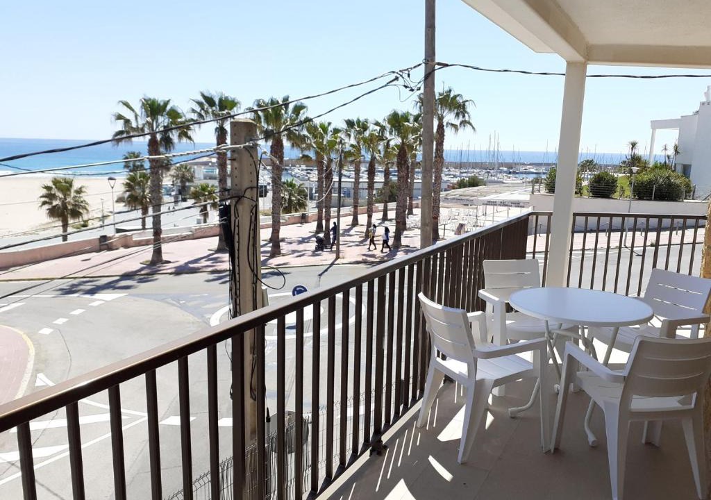 Torredembarra Apartment | Apartamentos Dins Mar Apto. 5