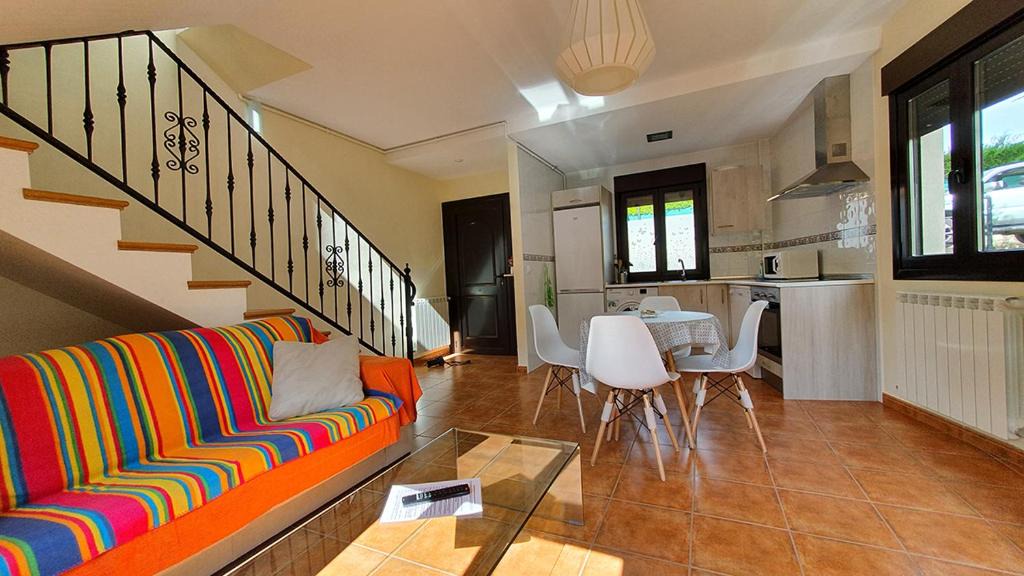 Cuzcurrita de Rio Tiron Apartment | Apartamentos Virgen de Tironcillo 1