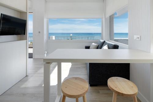 Zarautz Apartment | Apartamentos sobre el mar Zarautz by Egona