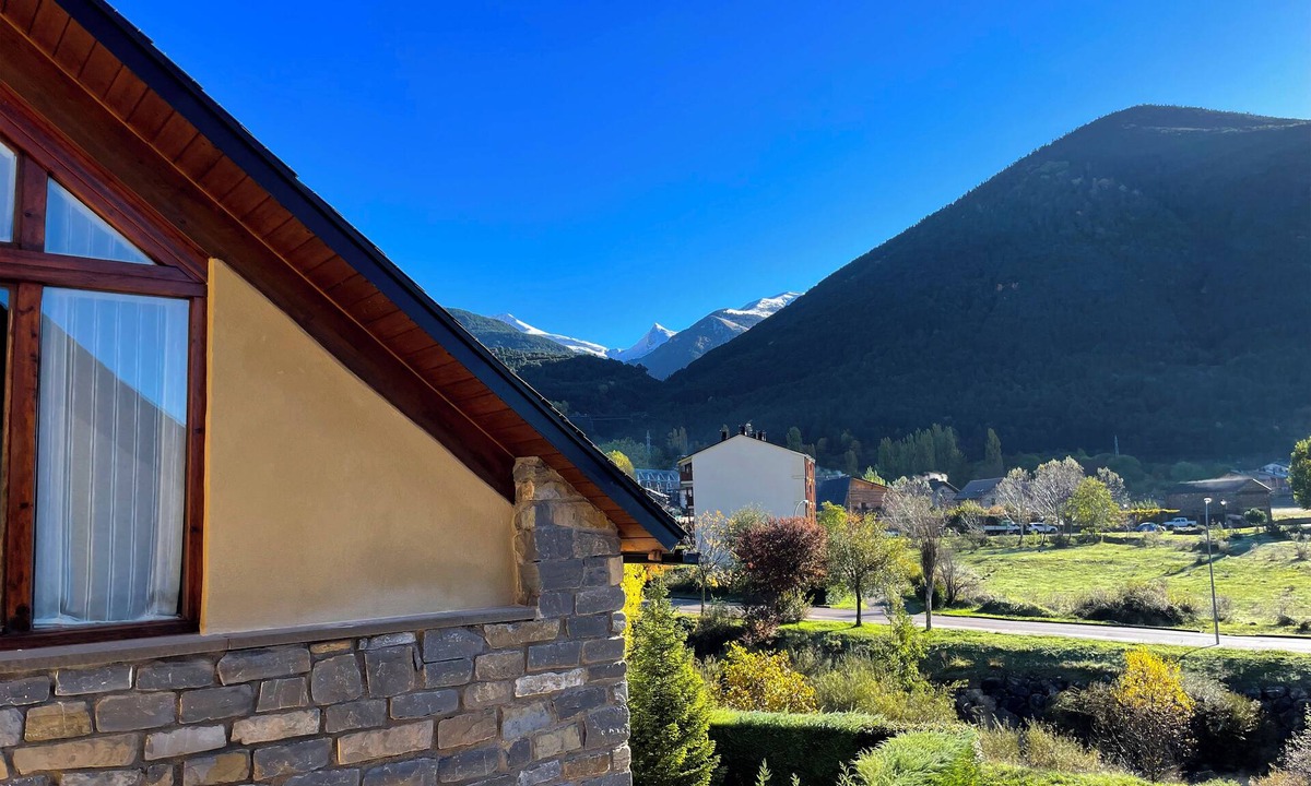 Benasque Apartment | Apartamentos Villanua Collarada 3000