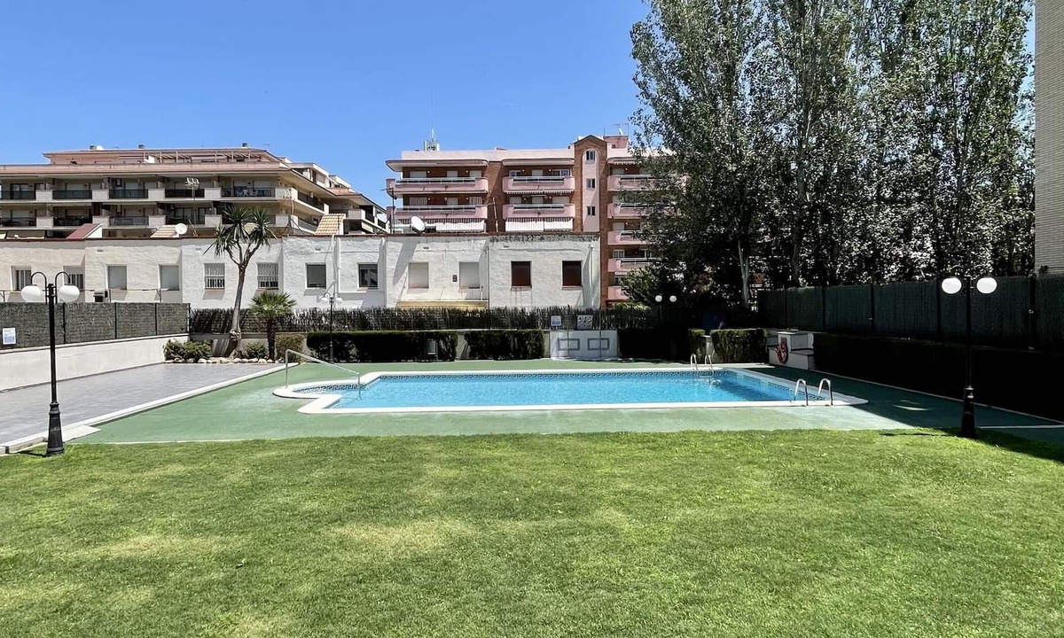 La Pineda Apartment | APARTBEACH CHLOE DOWNTOWN BEACH AND LARGE TERRACE