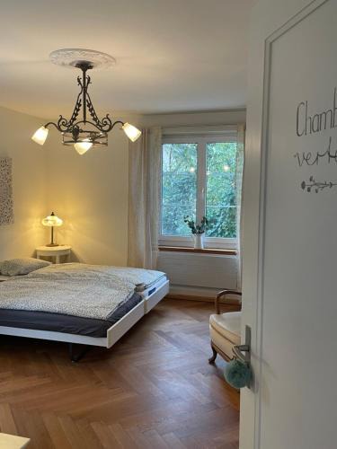 Bruderholz House | Apartement Atelier du Monde BnB