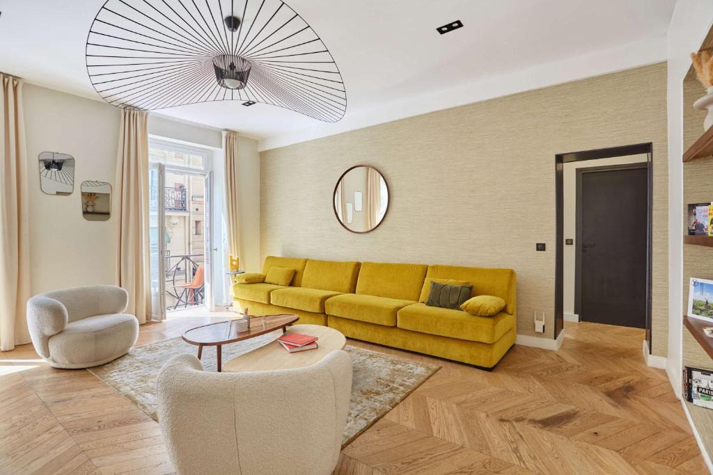 Gaillon Apartment | Apartement Place Vendome by Studioprestige