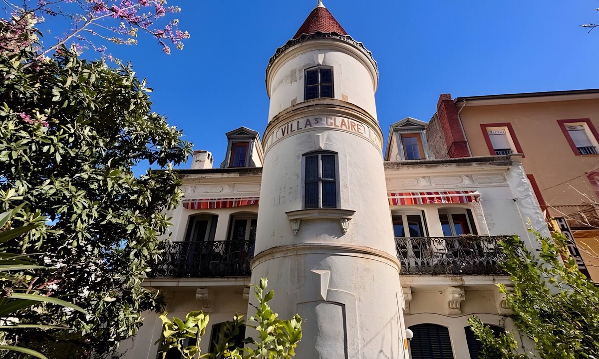 Amelie-les-Bains-Palalda Apartment | Apartment “Matisse – Villa Sainte” with Mountain View, Shared Terrace and Wi-Fi