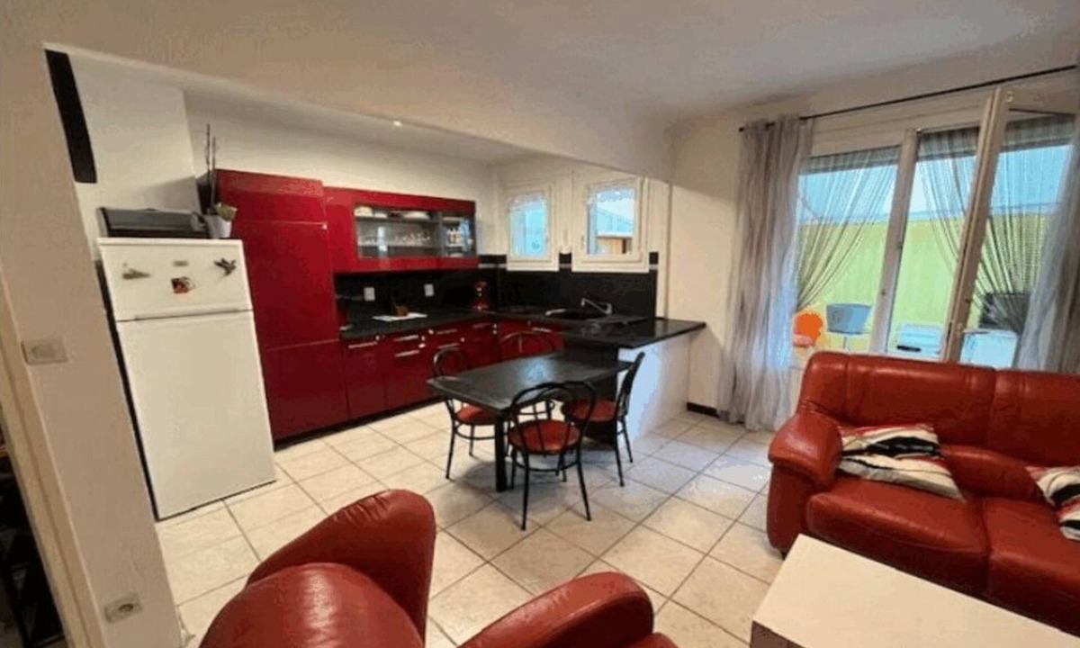 Amelie-les-Bains-Palalda Apartment | Apartment close to town center and spa
