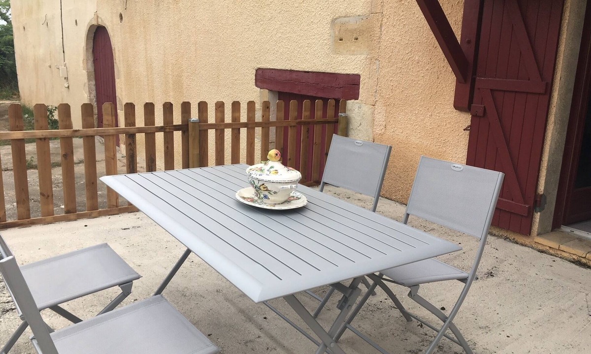 Saint-Quentin-de-Caplong Apartment | Apartment "Marchand"