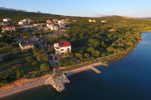 Maslenica Apartment | Apartman Baredine